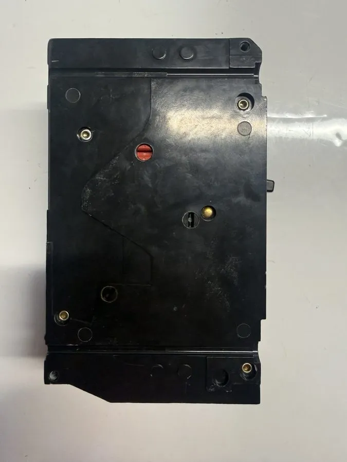 Автоматический выключатель Siemens HHED63B125 Sentron Ser 125A 3-Pole 600VAC Ext — фото лота 2