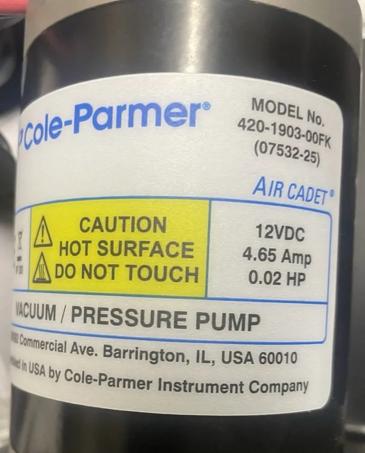 Насос Cole-Parmer 07532-25 Vacuum/Pressure Pump, Diaphragm, Single Head, 12 VDC — фото лота 1