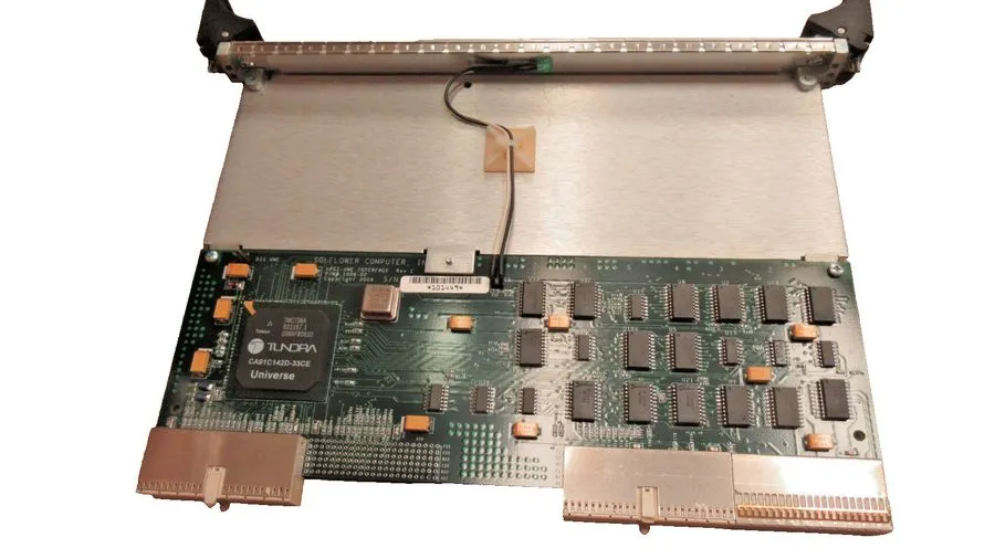 Промышленный компьютер SOLFLOWER P/N 1008-02 CPCI VME BOARD — фото лота 1