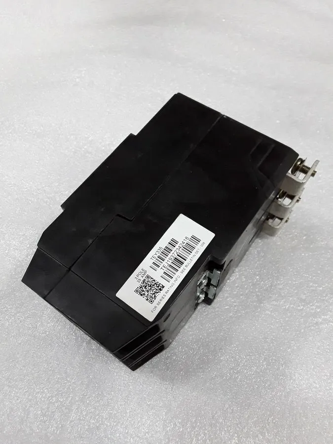 Автоматический выключатель GE TEY335 35A 3-Pole 277/480V AC Molded Case Circuit 
