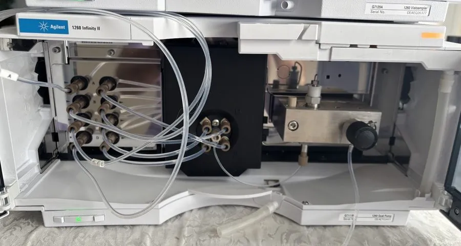 Хроматограф Agilent 1260 Infinity II HPLC w/ G7115A, G7129A, G7111B, G7116A, Chi — фото лота 1