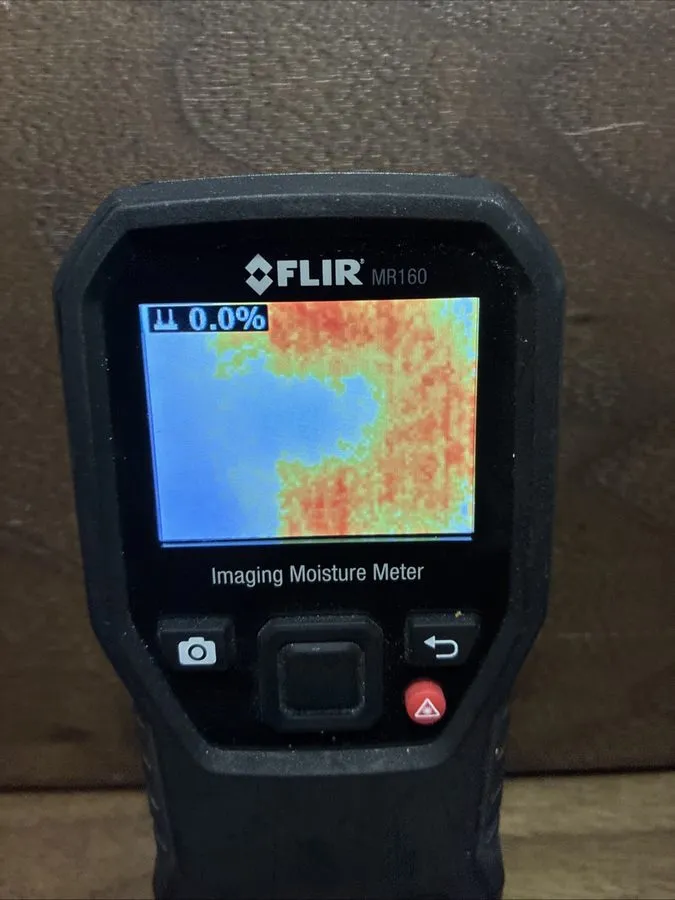 Оптико-электронная система FLIR MR160 Thermal Imaging Moisture Meter and Accesor