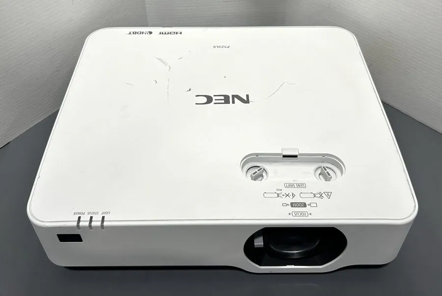 Проектор NEC NP-P525UL WUXGA 5200 Lumens Laser 3LCD Projector 3195 Hours — фото лота 3