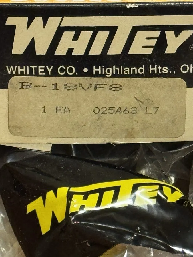 Клапан Swagelok Whitey B-18VF8 Integral Bonnet Needle Valve — фото лота 1