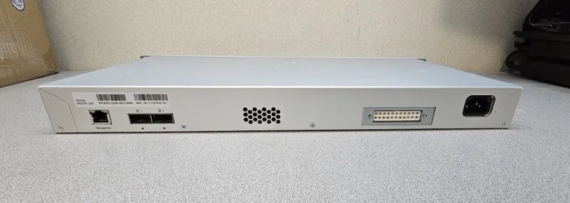 Коммутатор Cisco Meraki MS225-24P 24-Port Gigabit PoE Switch UNCLAIMED Factory — фото лота 2