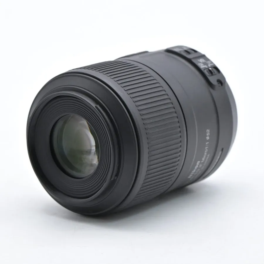 Объектив Nikon AF-S DX Micro NIKKOR 85mm f/3.5G ED VR Macro Lens