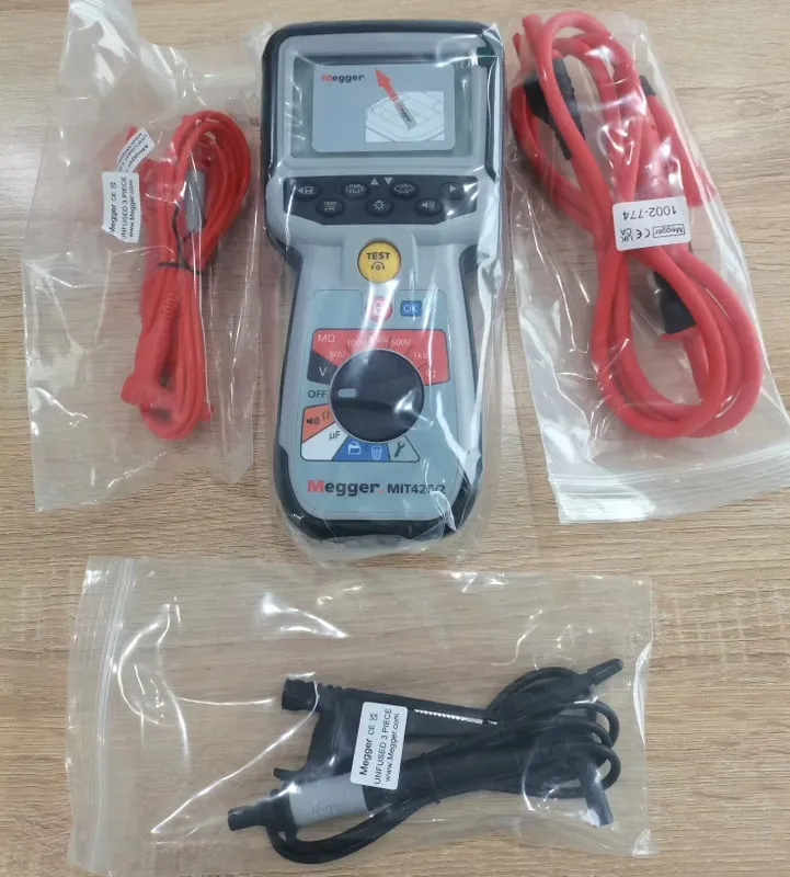 Тестер MIT420/2 megger Insulation resistance tester