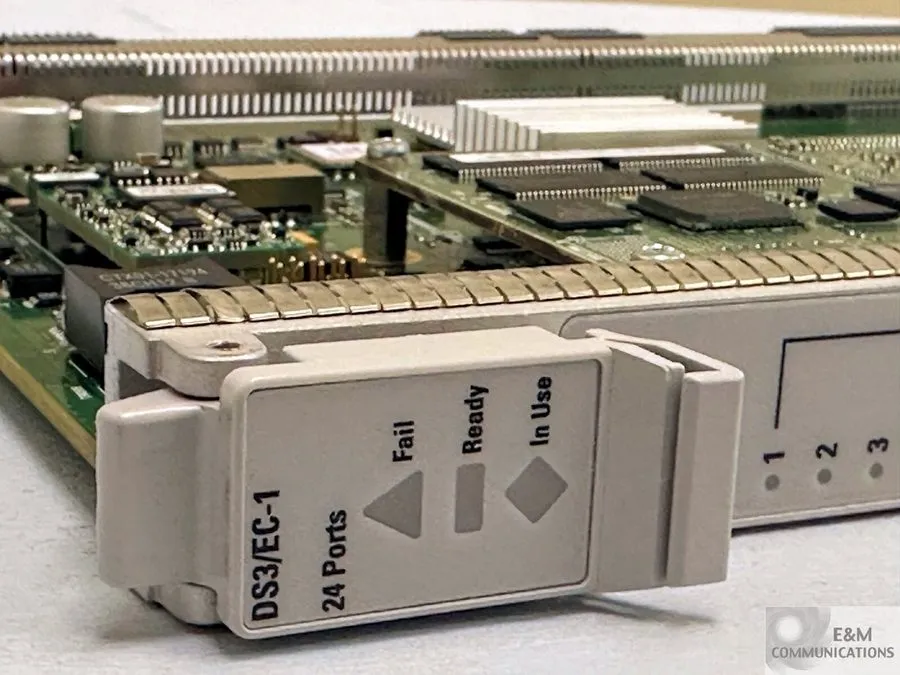 Операторское оборудование NTK543NAE5 06 CIENA NORTEL OME 6500 24-PORT DS3/EC-1 M