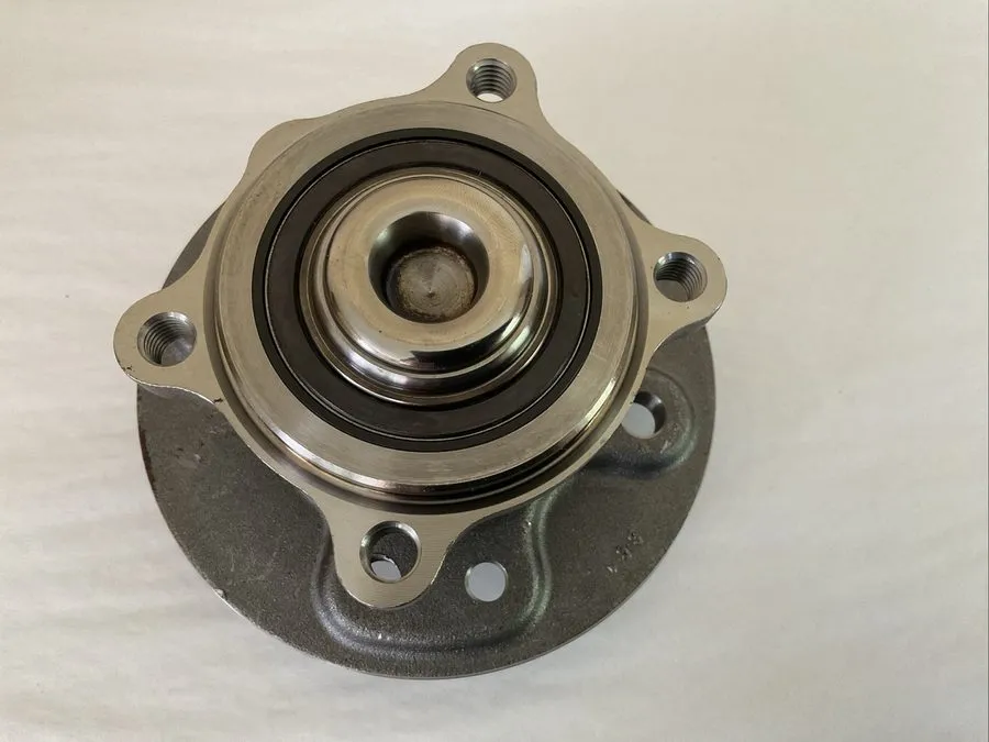 Подшипник Mini Cooper 2002-2006 NSK Rear Left or Right Wheel Hub & Bearing, 3341 — фото лота 1