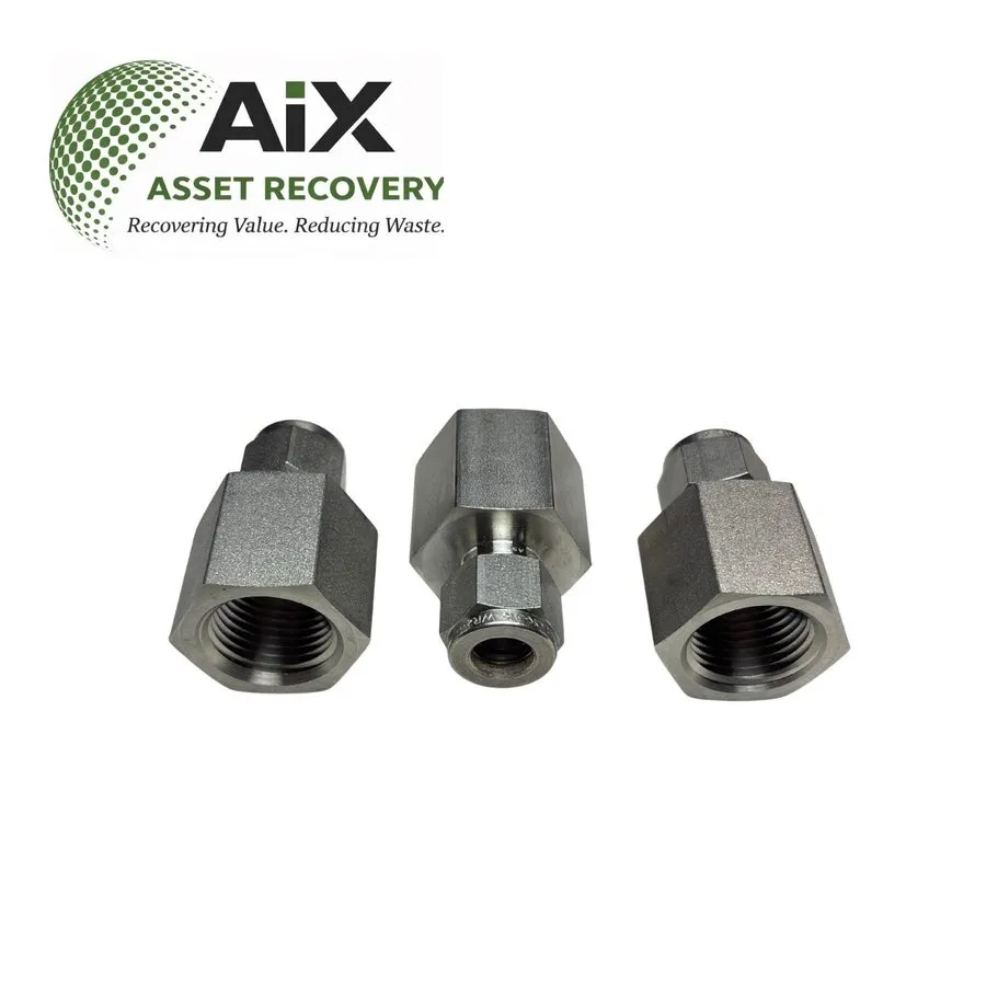 Фитинг Swagelok SS-600-7-8 Stainless Fitting, 3/8" Tube x 1/2" Female NPT