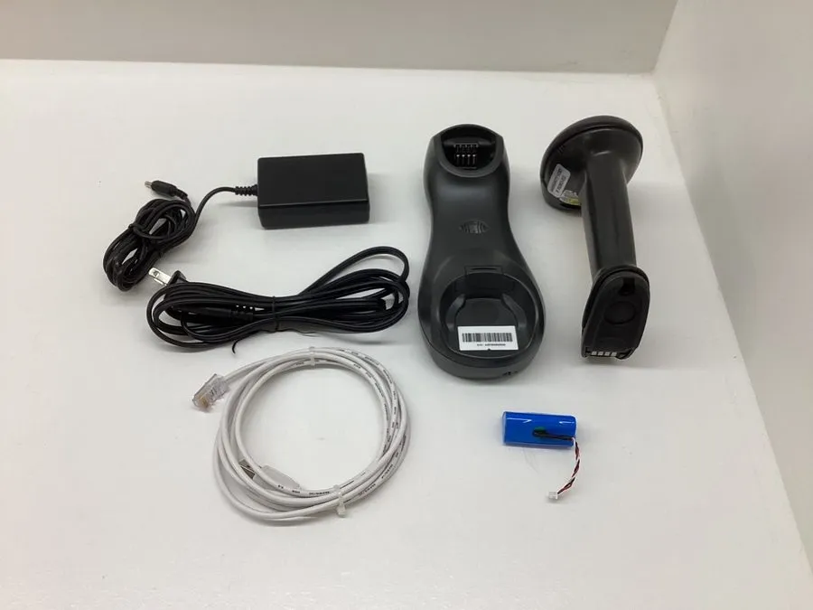 Сканер штрих-кода Motorola Symbol DS6878 White 2D Cordless Bluetooth Wireless Ba