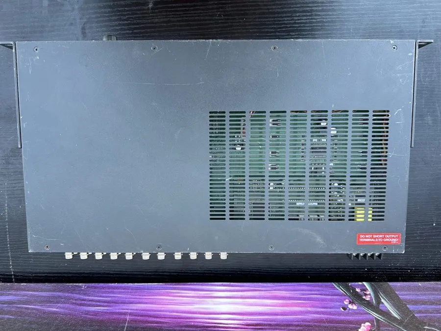 Видеооборудование Extron System 5 IP 5-Input Audio/Video Switcher — фото лота 1