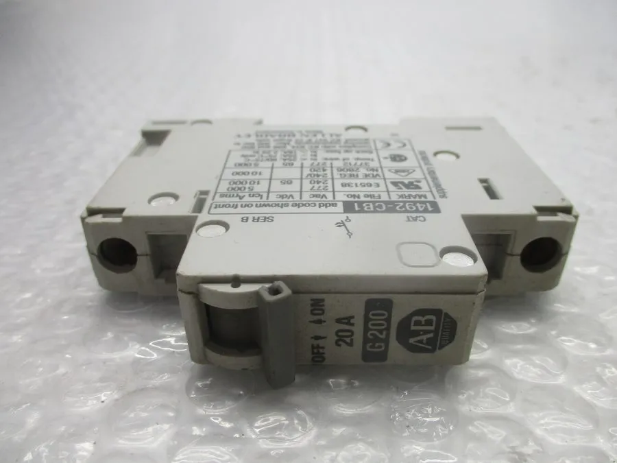 Автоматический выключатель ALLEN BRADLEY 1492-CB1 SER.B BREAKER 1POLE 20AMP NSNP