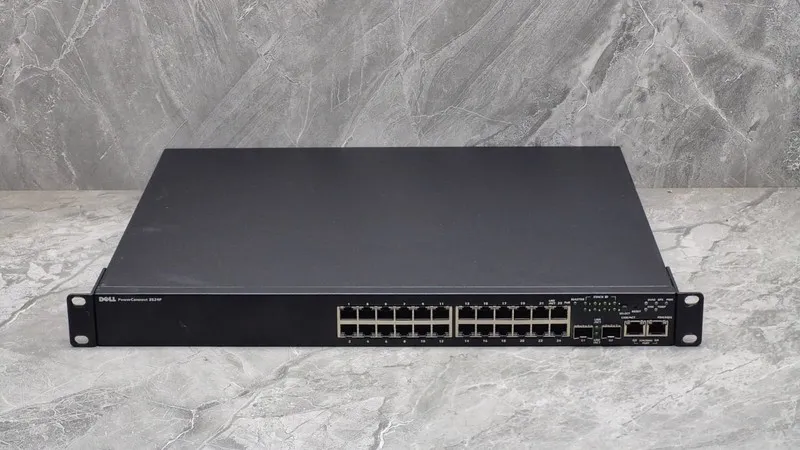 Коммутатор DELL POWERCONNECT 3524P K690K 24 PORT 10/100 POE ETHERNET SWITCH