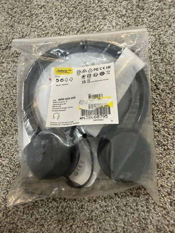 VoIP-шлюз Jabra EVOLVE 20 UC Stereo Black 3.5mm Wired Headset 4999-829-209 — фото лота 1