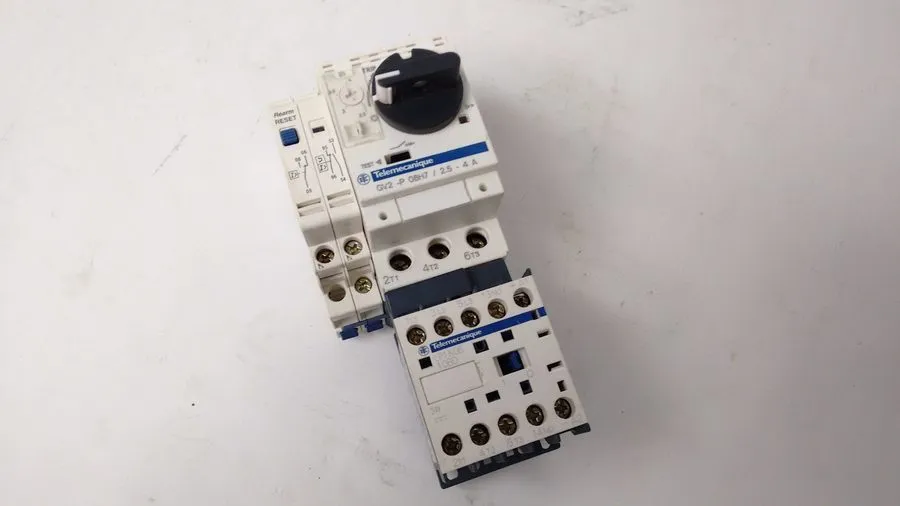 Автоматический выключатель Schneider GV2P08 Motor Circuit Breaker 2.5-4A 600V