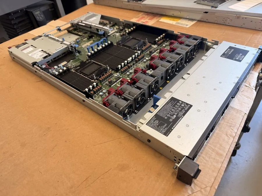 Сервер 3x P28948-B21 HPE ProLiant DL360 Gen10 Plus 8SFF NVME NC CTO REF 2x HS — фото лота 1