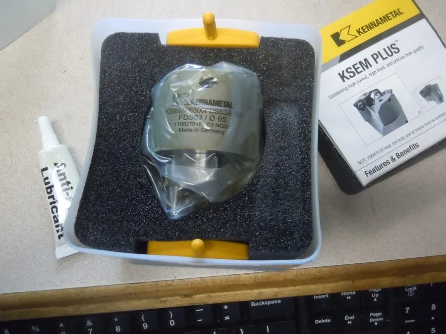 Режущий инструмент KENNAMETAL KSEM Plus, Head Connection FDS63, Pilot Insert Dri — фото лота 1