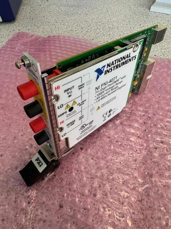 Мультиметр National Instruments NI PXI-4071