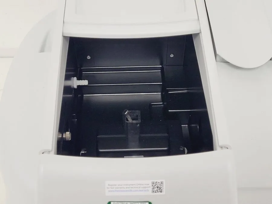 Спектрофотометр Thermo Scientific Evolution 201 UV-Visible Spectrophotometer — фото лота 1