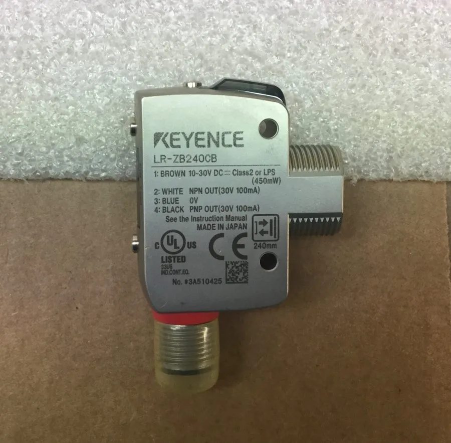 Датчик Keyence LR-ZB240CB Laser Sensor Free / F