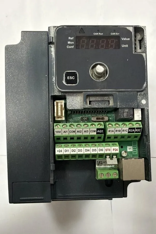 Частотный преобразователь Schneider Electric Altivar ATV320 Drive 2.2kW 200-240V