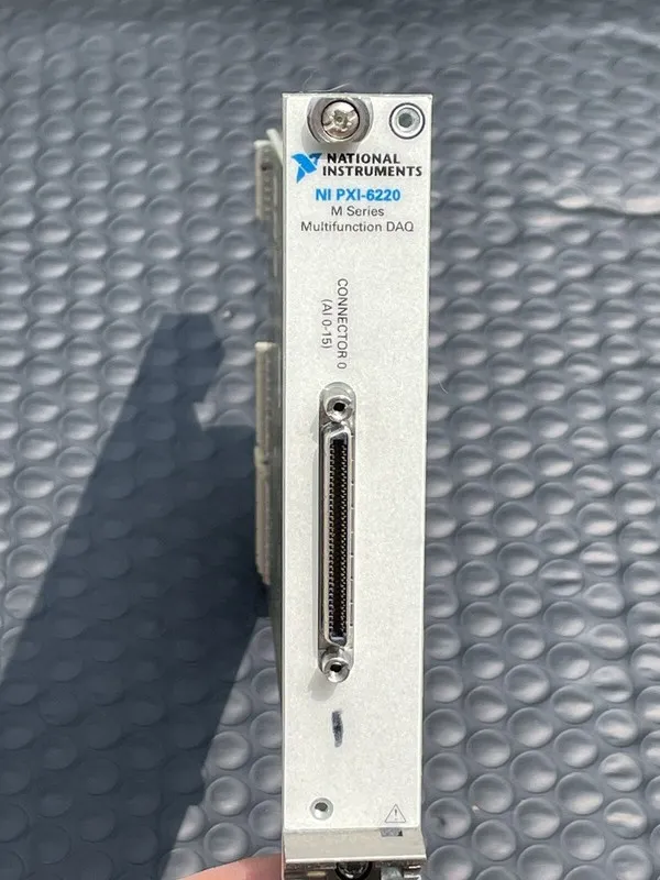 Тестер National Instruments NI PXI-6220 16-Bit Multifunction DAQ