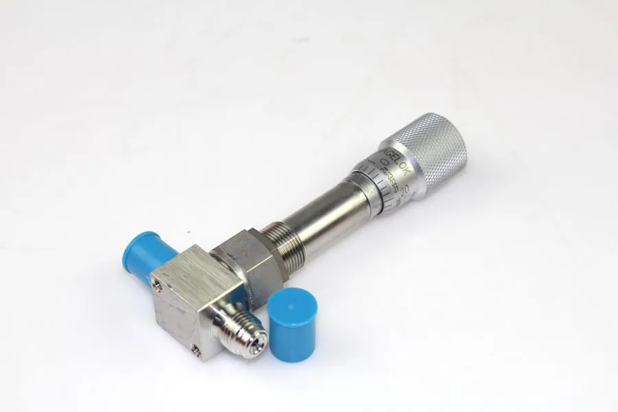 Клапан SWAGELOK SS-4MG-VCR MEDIUM FLOW METERING VALVE 0004671472