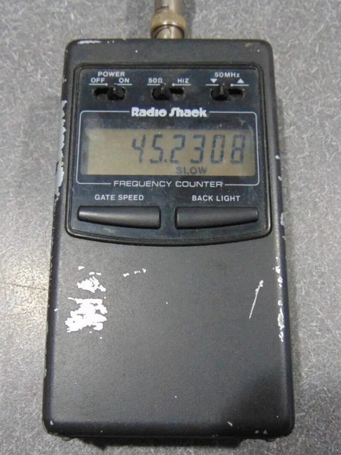 Дисплей Radio Shack 22-305 LCD RF Frequency Counter 1 1300 Mhz (1.3Ghz)