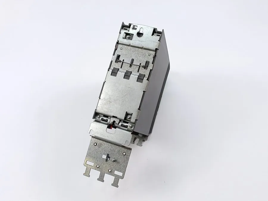 Частотный преобразователь Siemens SINAMICS G120C PN 6SL3210-1KE12-3AF2 0.75kW PR