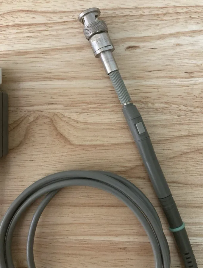 Пробник Tektronix TEK P6156 3.5GHz 10X Passive Probe w/ Attached 28P230-1 BNC Ad — фото лота 2