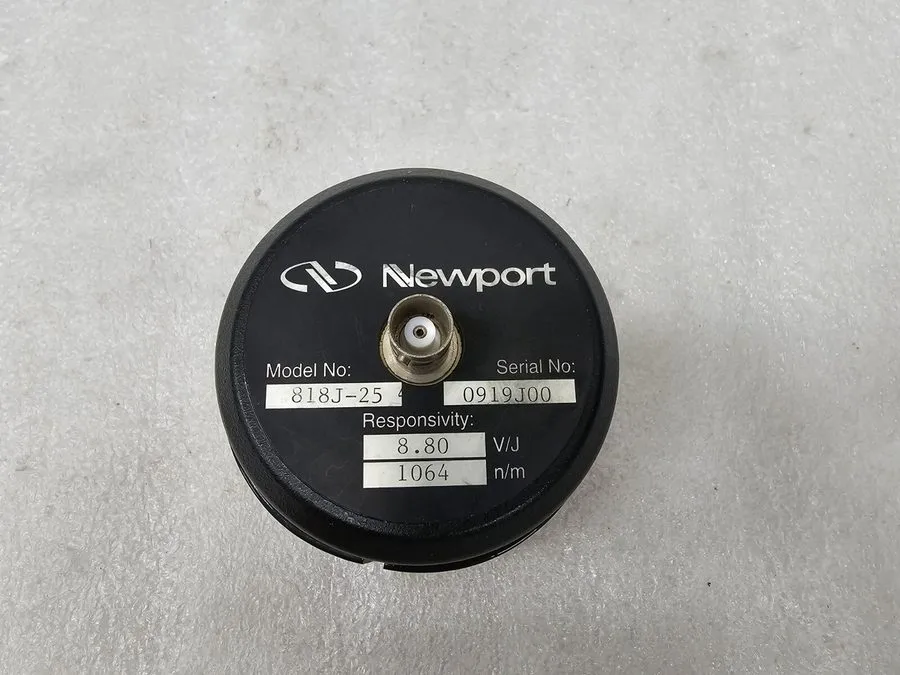 Электронный компонент NEWPORT 818J-25 8.80 V/J 1064 n/m Laser Energy Detector