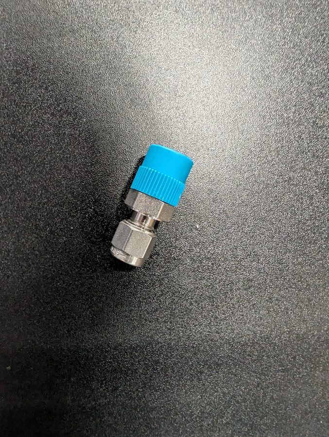 Разъём Swagelok SS-200-1-4 Male Connector Fitting 1/8” Tube OD x 1/4 Male NPT