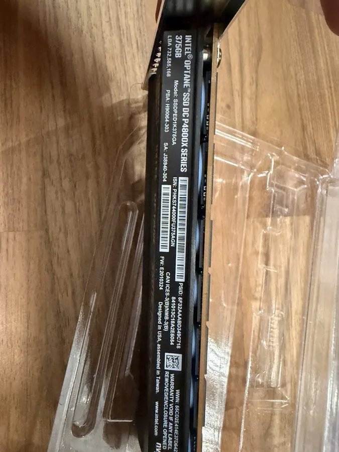 SSD-накопитель Intel Optane DC P4800X Series 375GB PCIe NVMe Solid State Drive S