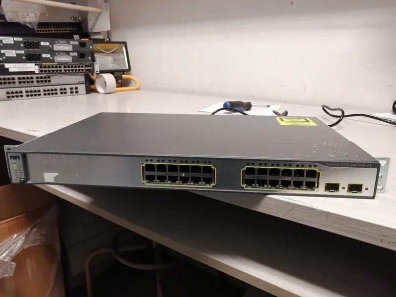 Коммутатор Cisco Catalyst (WS-C3750-24PS-S) POE 24-Ports Rack-Mountable Switch