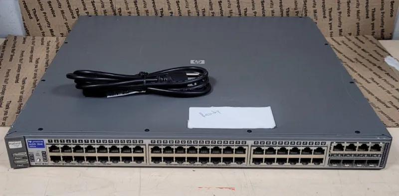 Коммутатор HP ProCurve 48-Port Gigabit Ethernet Switch 2848 J4904A Rackmount
