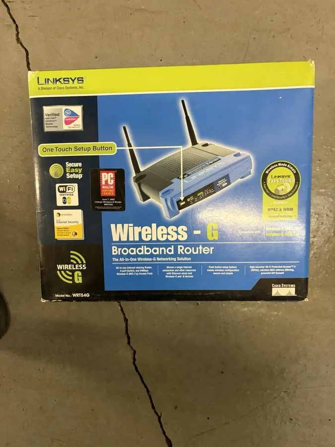 Маршрутизатор LINKSYS WIRELESS -G BROADBAND ROUTER (WRT54G) 2.4 GHz/ 802.11g -4 