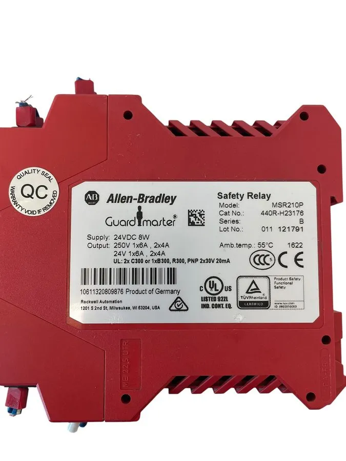 Реле безопасности Allen-Bradley MSR210P Safety Relay Dual Channel 30 Days