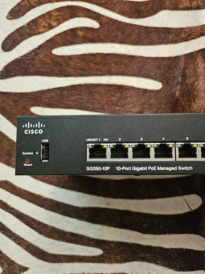 Коммутатор Cisco Systems SG350-10P / 10-Port Gigabit PoE Managed Switch