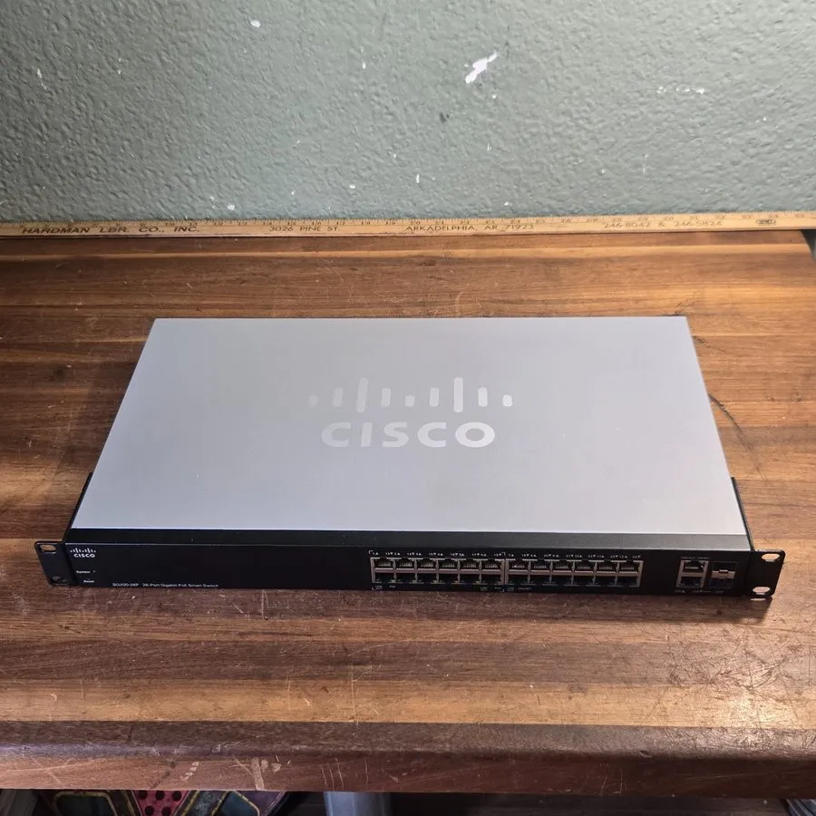 Коммутатор Cisco SG200-26P 26-Port Gigabit PoE Smart Switch 100W Budget