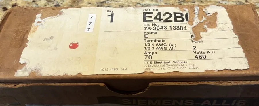 Автоматический выключатель SIEMENS ITE 70 Amp 2 Pole 480V Bolt-On Molded Case Ci — фото лота 1