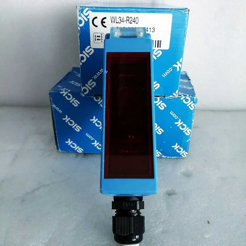 Фотоэлектрический датчик SICK WL34-R240 Photoelectric Sensor
