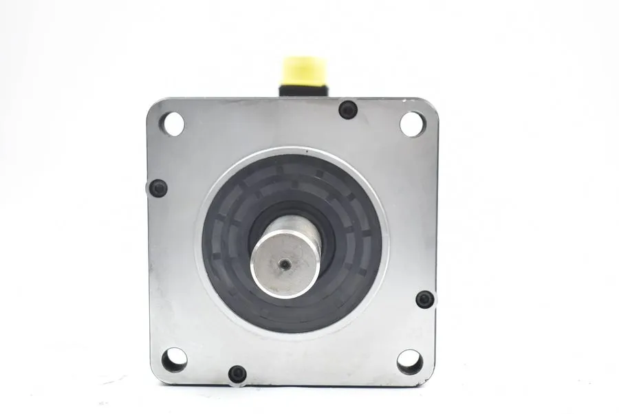 Серводвигатель FANUC / A06B-0148-B077 A860-0365-T101 / AC SERVO MOTOR