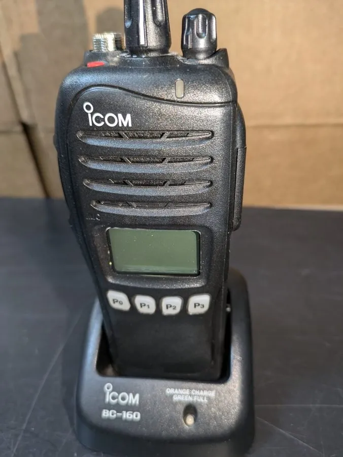 Радиостанция 1 EXCELLENT IC-F4161DS 400 -470 UT126 PROGRAMMED WITH FACTORY QTY