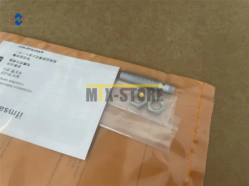 Датчик приближения IFM IEW200 Proximity Switch Sensor