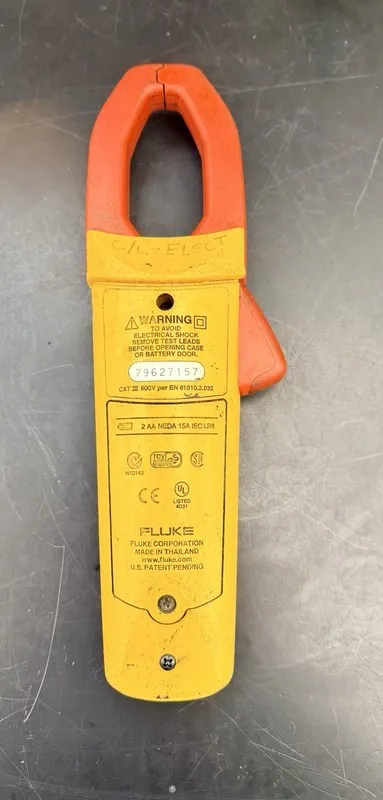 Тестер Fluke 337 True RMS AC/DC Clamp Meter 1000A 600V — фото лота 1