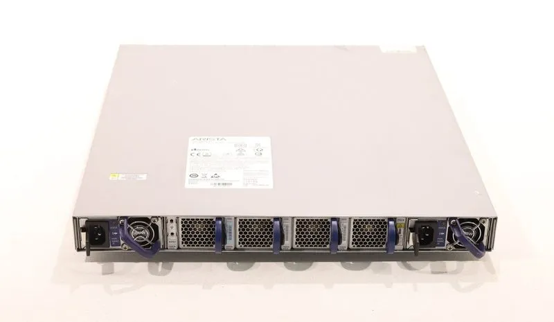Коммутатор Arista DCS-7280SE-64 48-Port 10G SFP+ 4-Port QSFP Network Switch — фото лота 2