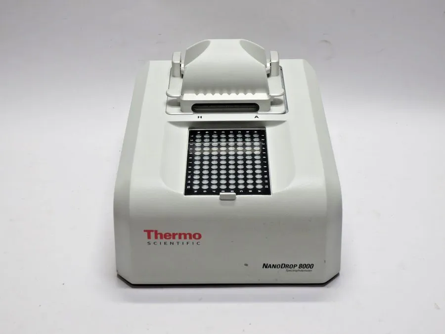 Спектрофотометр Thermo Fisher NanoDrop 8000 Microvolume Spectrophotometer