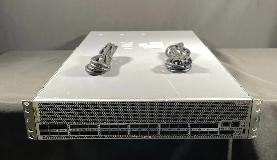 Коммутатор Juniper QFX10002-36Q 36port 40G QSFP+ 24x100G QSFP28 Ethernet Switch