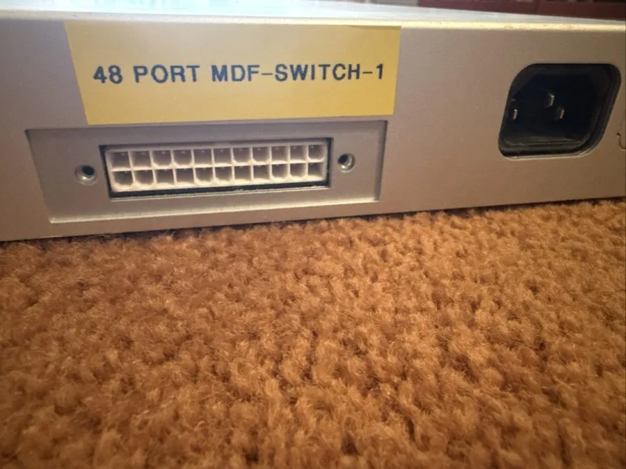 Коммутатор Cisco Meraki MS220-48FP-HW L2 48 Port Gigabit 740W PoE Switch *UNCLAI — фото лота 2